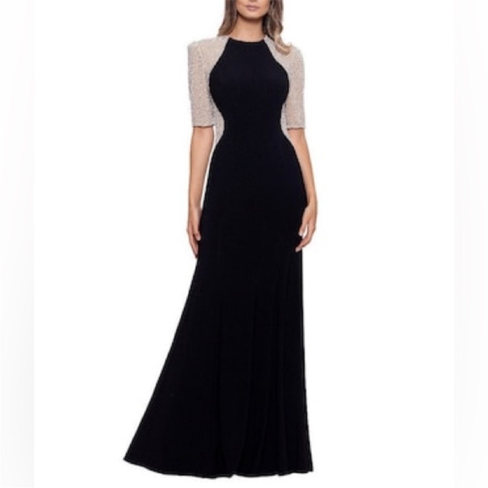 Xscape Elegant Black and Cream Dress with Silver Beading Detail Siza 14W